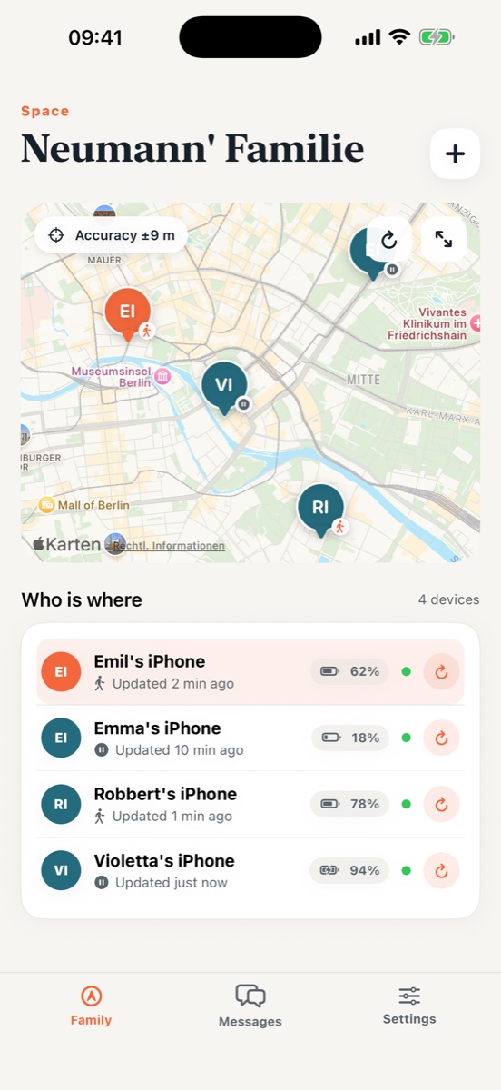 Lomari’s actual family map: latest shared positions, update times and battery levels.